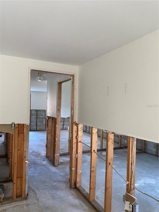 Activo con contrato: $199,000 (2 camas, 1 baños, 816 Pies cuadrados)