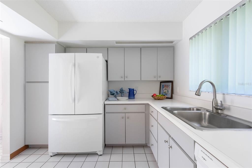 For Sale: $272,000 (3 beds, 2 baths, 1862 Square Feet)