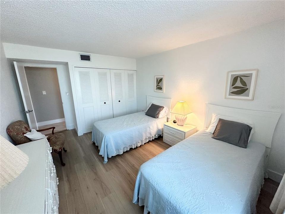 В аренду: $2,900 (2 спален, 2 ванн, 1390 Квадратных фут)