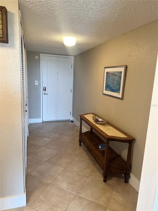 В аренду: $2,900 (2 спален, 2 ванн, 1390 Квадратных фут)