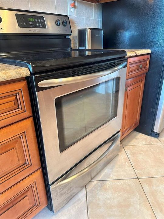 В аренду: $2,900 (2 спален, 2 ванн, 1390 Квадратных фут)