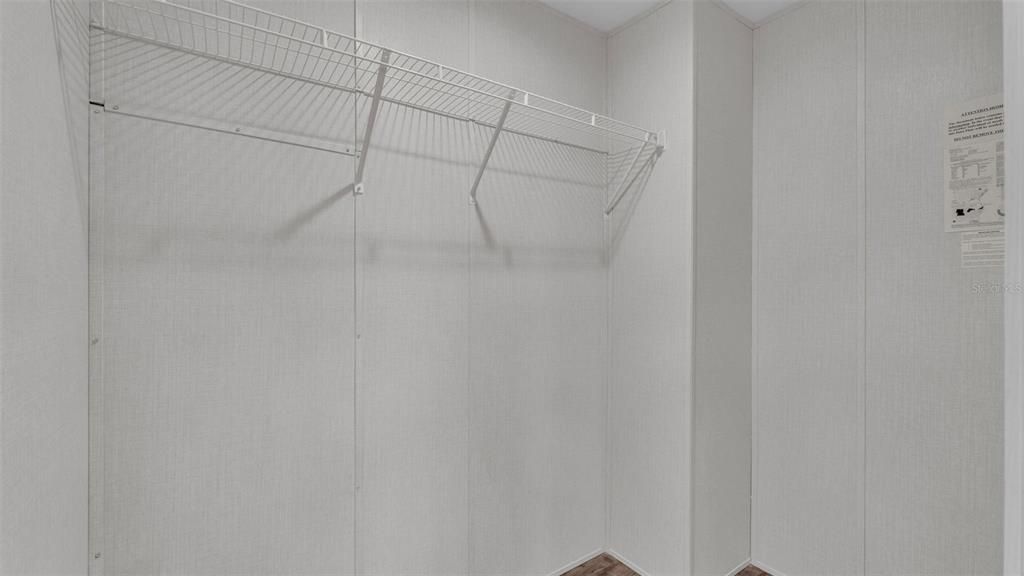 На продажу: $424,900 (4 спален, 2 ванн, 1474 Квадратных фут)