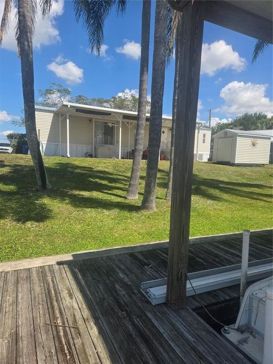 For Sale: $199,999 (2 beds, 2 baths, 896 Square Feet)