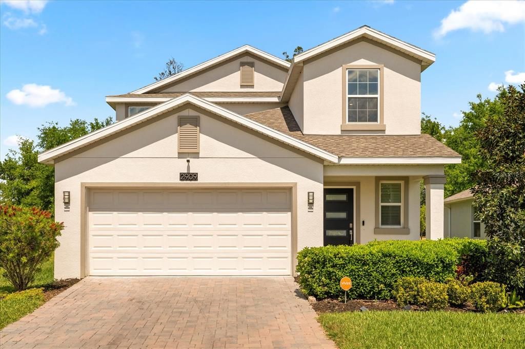 Vendido Recientemente: $465,000 (5 camas, 2 baños, 2370 Pies cuadrados)