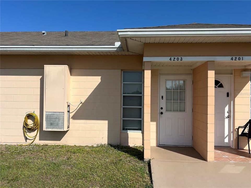 Recently Sold: $88,000 (1 beds, 1 baths, 648 Square Feet)