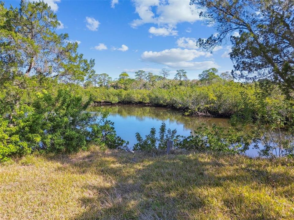 En Venta: $165,000 (0.25 acres)