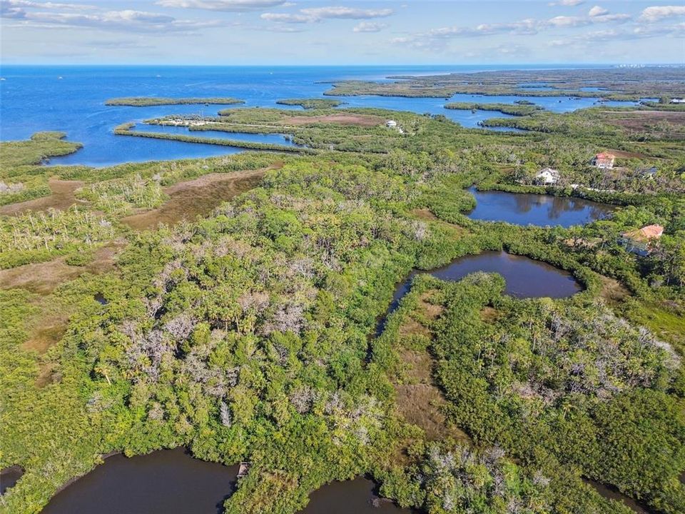 En Venta: $165,000 (0.25 acres)