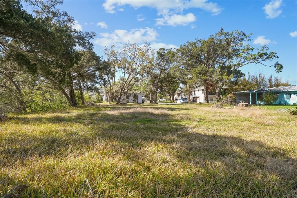 En Venta: $165,000 (0.25 acres)