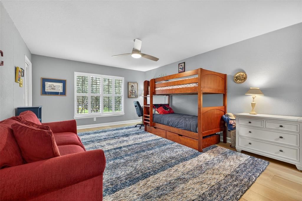 待售: $1,750,000 (5 贝兹, 4 浴室, 4157 平方英尺)