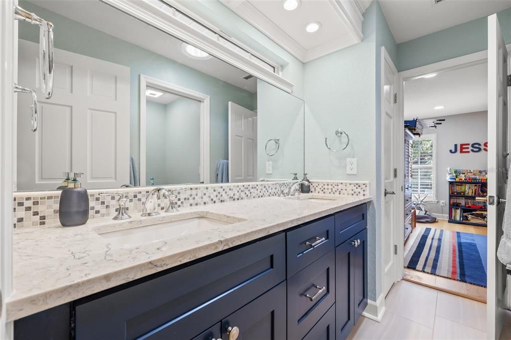 待售: $1,750,000 (5 贝兹, 4 浴室, 4157 平方英尺)