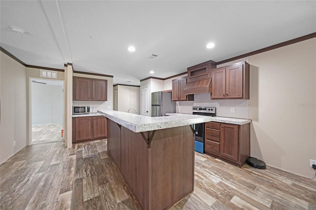 На продажу: $367,850 (3 спален, 2 ванн, 1344 Квадратных фут)