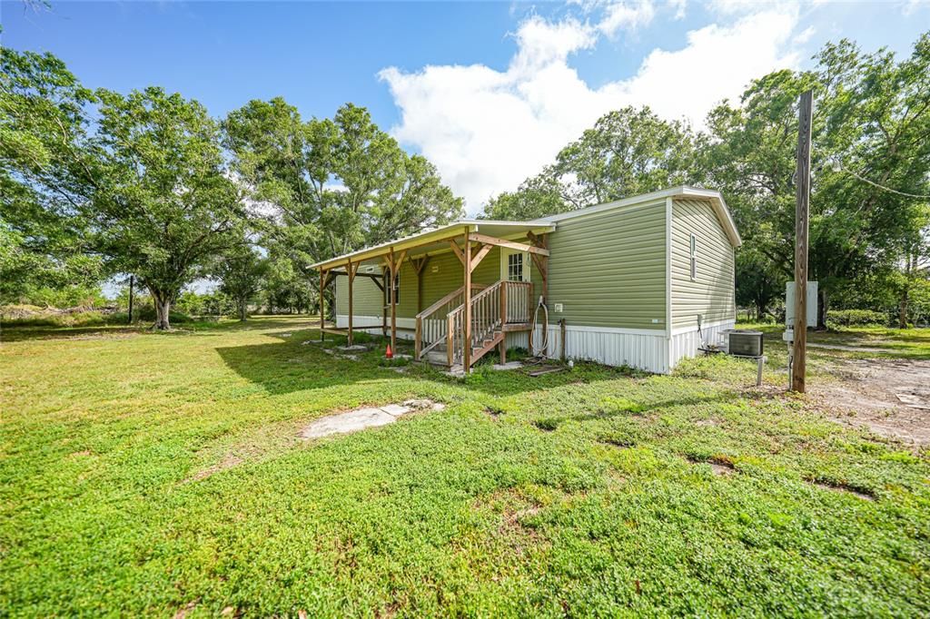 На продажу: $367,850 (3 спален, 2 ванн, 1344 Квадратных фут)