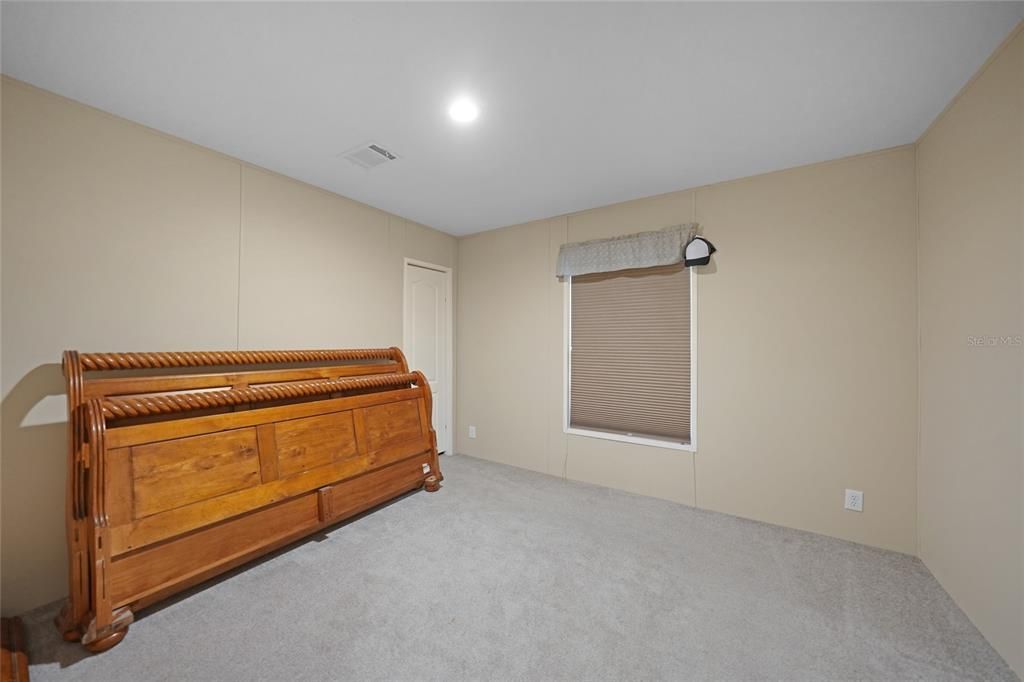 На продажу: $367,850 (3 спален, 2 ванн, 1344 Квадратных фут)