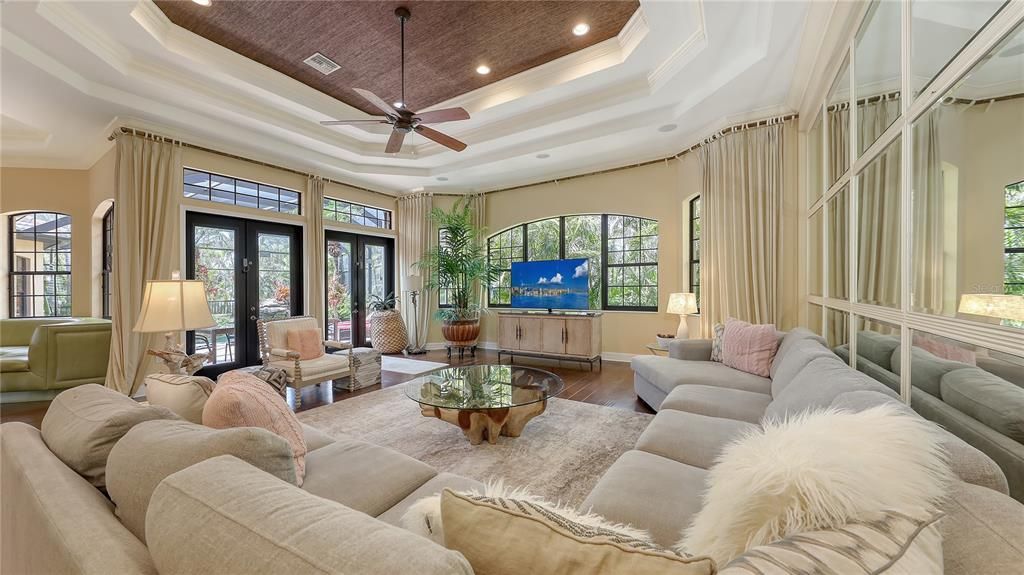 Active With Contract: $3,100,000 (4 beds, 4 baths, 4008 Square Feet)