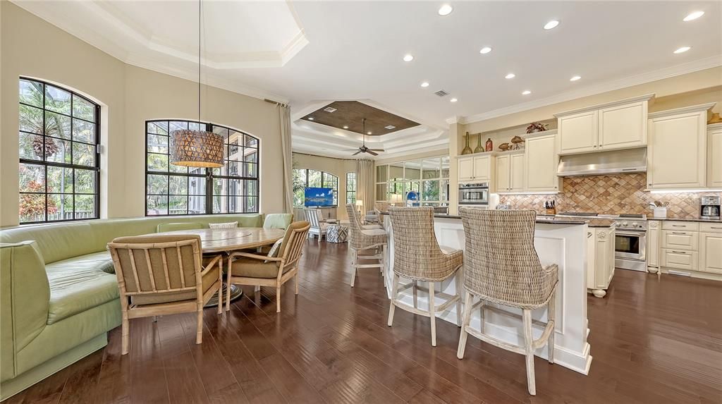 Active With Contract: $3,100,000 (4 beds, 4 baths, 4008 Square Feet)