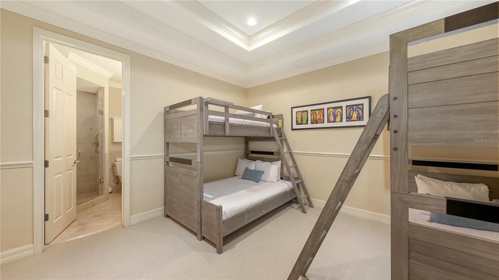 Active With Contract: $3,100,000 (4 beds, 4 baths, 4008 Square Feet)