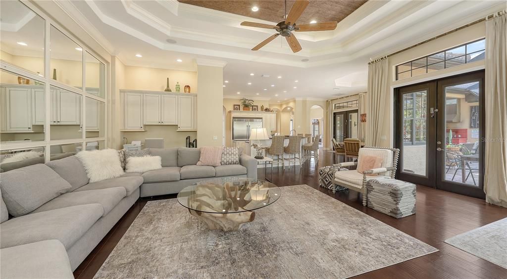 Active With Contract: $3,100,000 (4 beds, 4 baths, 4008 Square Feet)