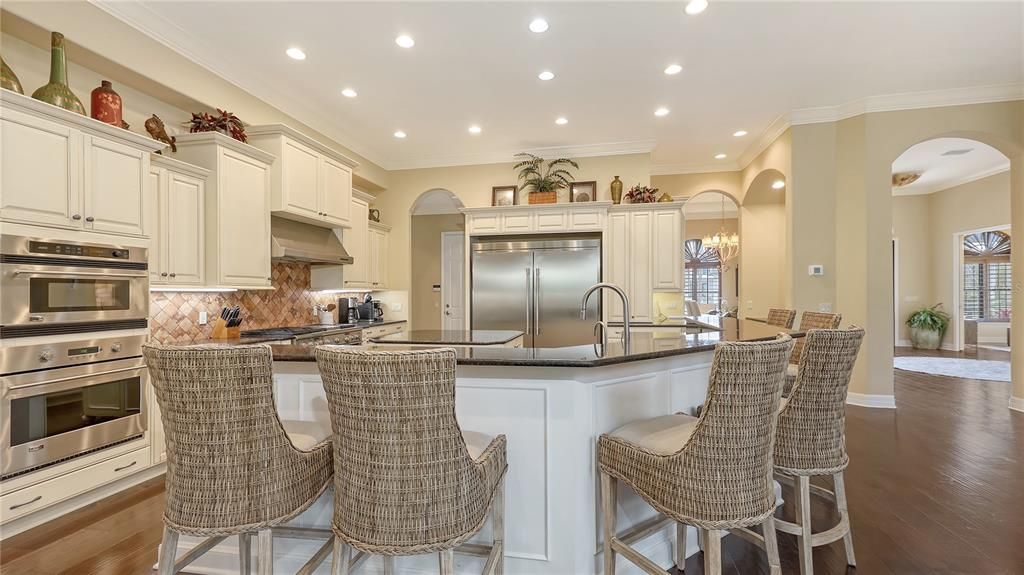 Active With Contract: $3,100,000 (4 beds, 4 baths, 4008 Square Feet)