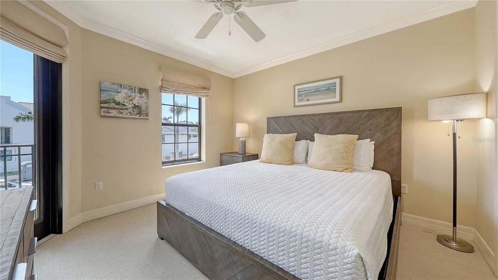 Active With Contract: $3,100,000 (4 beds, 4 baths, 4008 Square Feet)