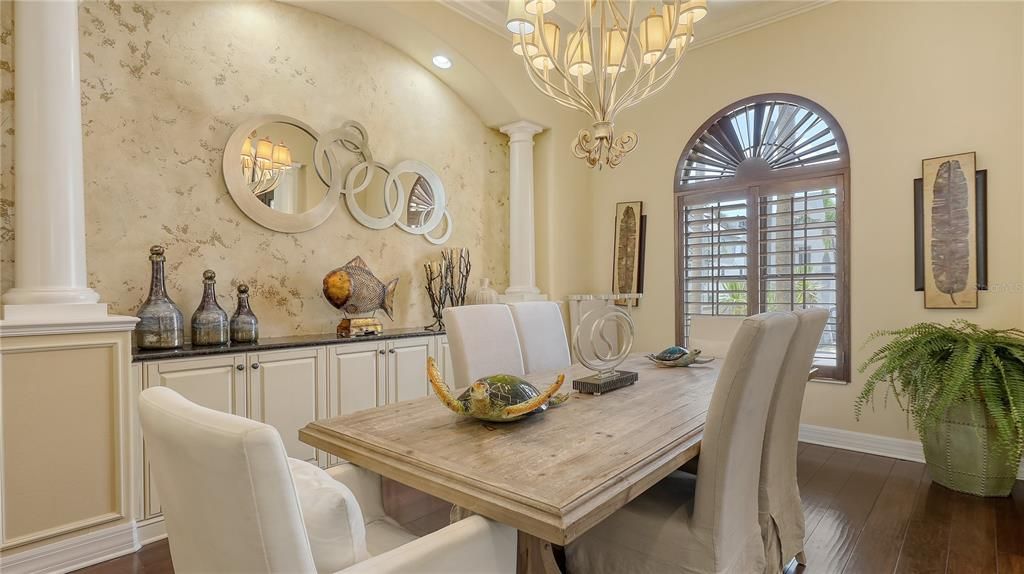 Active With Contract: $3,100,000 (4 beds, 4 baths, 4008 Square Feet)