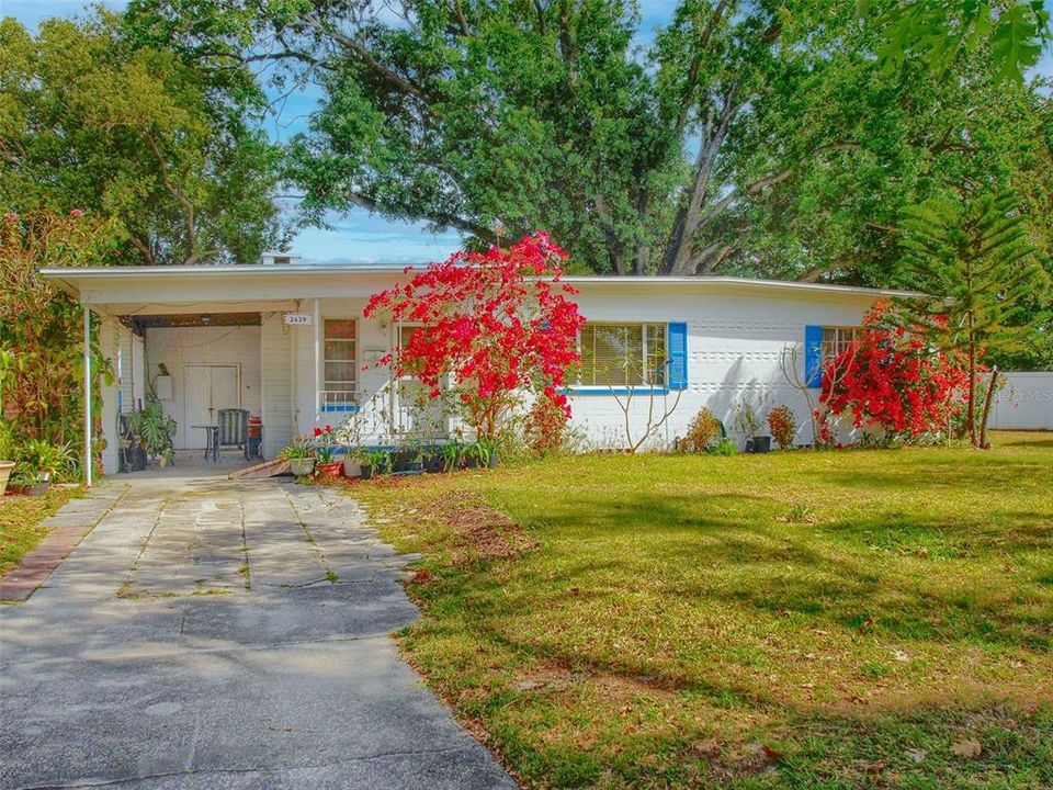 Recently Sold: $349,000 (3 beds, 1 baths, 1263 Square Feet)