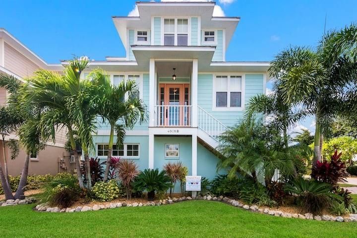 En Renta: $8,000 (3 camas, 3 baños, 2048 Pies cuadrados)