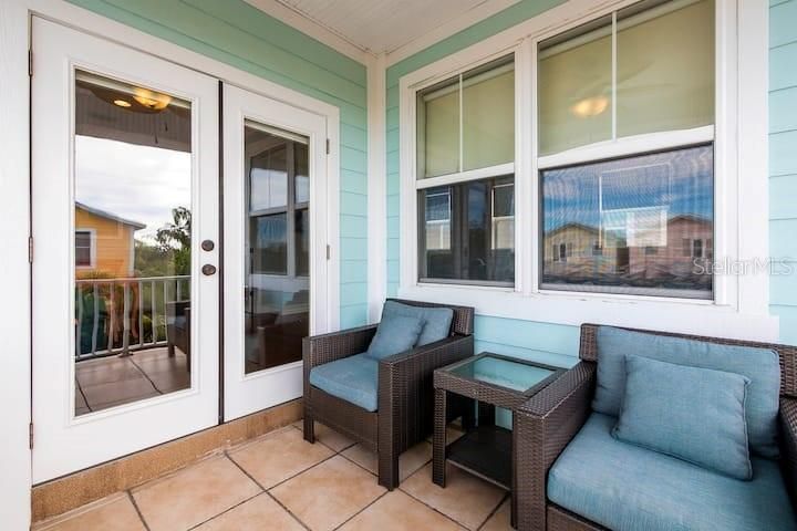 En Renta: $8,000 (3 camas, 3 baños, 2048 Pies cuadrados)