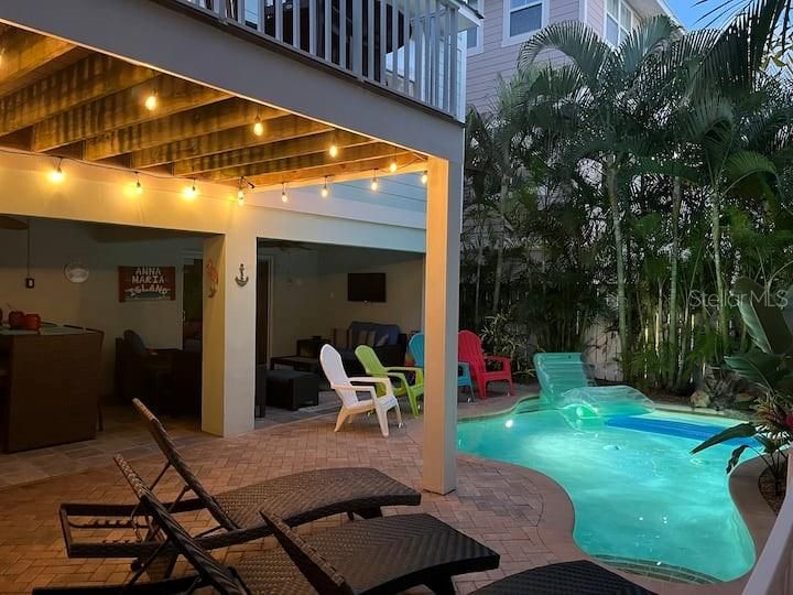 En Renta: $8,000 (3 camas, 3 baños, 2048 Pies cuadrados)