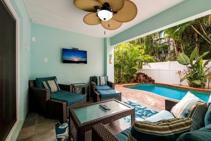 En Renta: $8,000 (3 camas, 3 baños, 2048 Pies cuadrados)