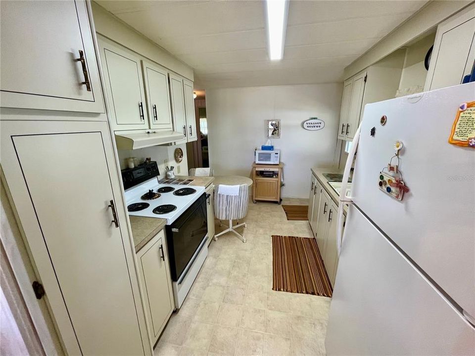 En Venta: $119,900 (2 camas, 2 baños, 864 Pies cuadrados)