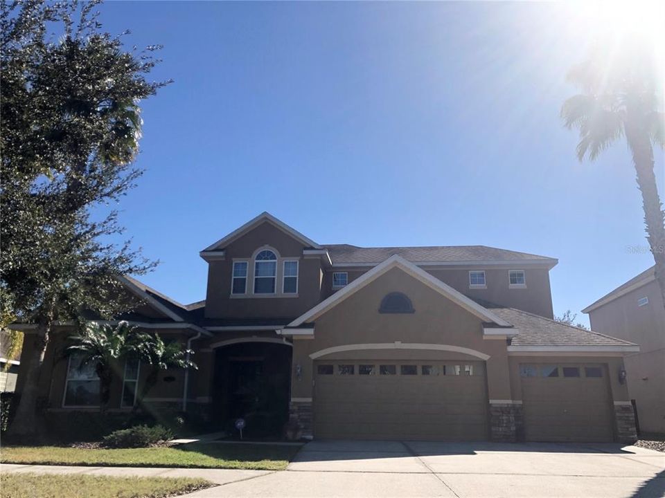 4 BR + 4 BA +Formal Living + Formal Dining + Office/Den + Bonus Room w/Pool and Spa on Fenced, Conservation Lot
