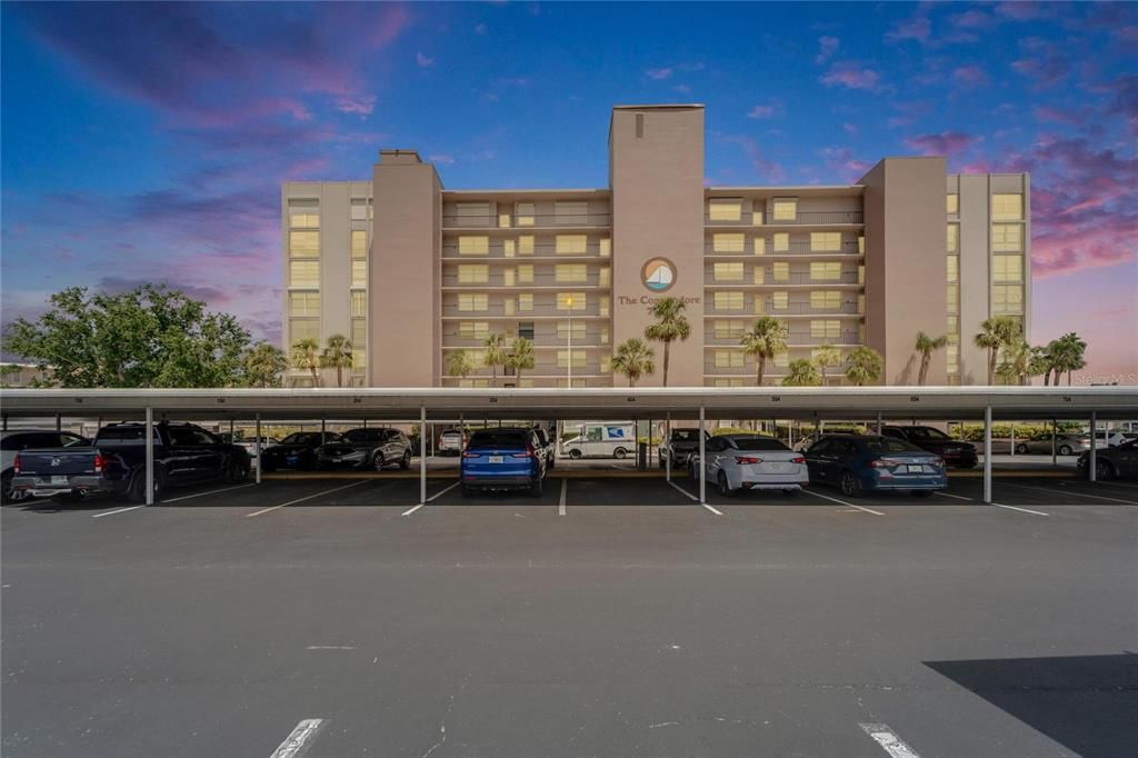 На продажу: $349,999 (1 спален, 1 ванн, 940 Квадратных фут)