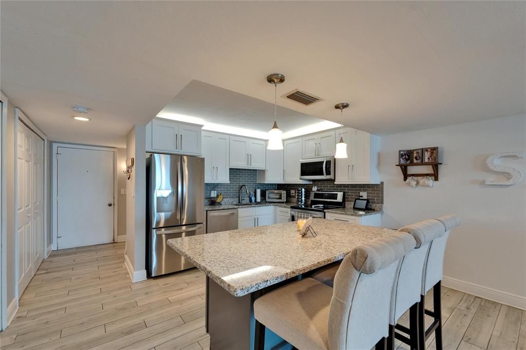 На продажу: $349,999 (1 спален, 1 ванн, 940 Квадратных фут)