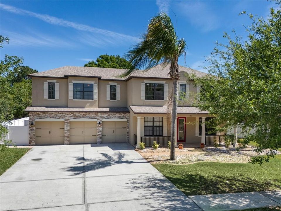 На продажу: $669,000 (6 спален, 4 ванн, 4476 Квадратных фут)