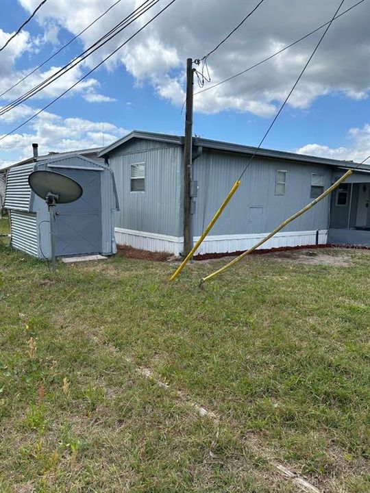 For Sale: $99,900 (1 beds, 1 baths, 480 Square Feet)