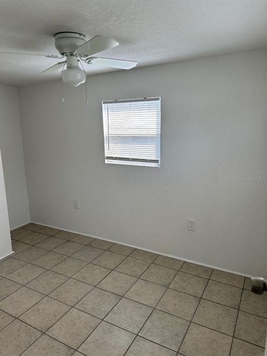 For Sale: $99,900 (1 beds, 1 baths, 480 Square Feet)