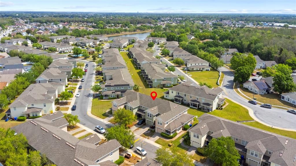 合同活跃: $290,000 (3 贝兹, 2 浴室, 1824 平方英尺)