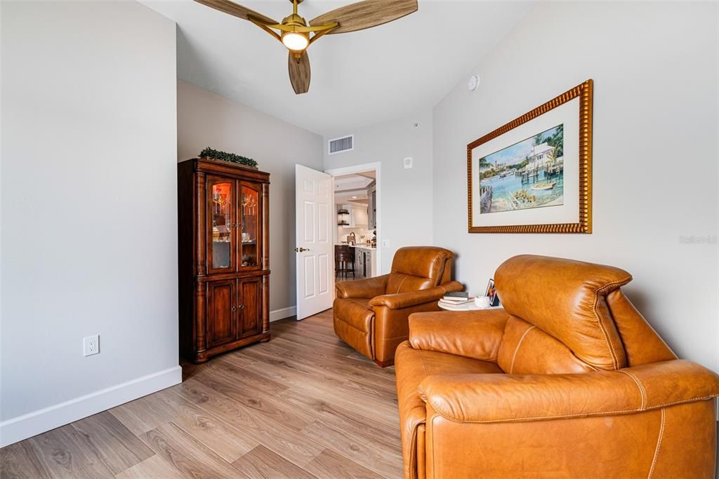 For Sale: $825,000 (3 beds, 2 baths, 1543 Square Feet)