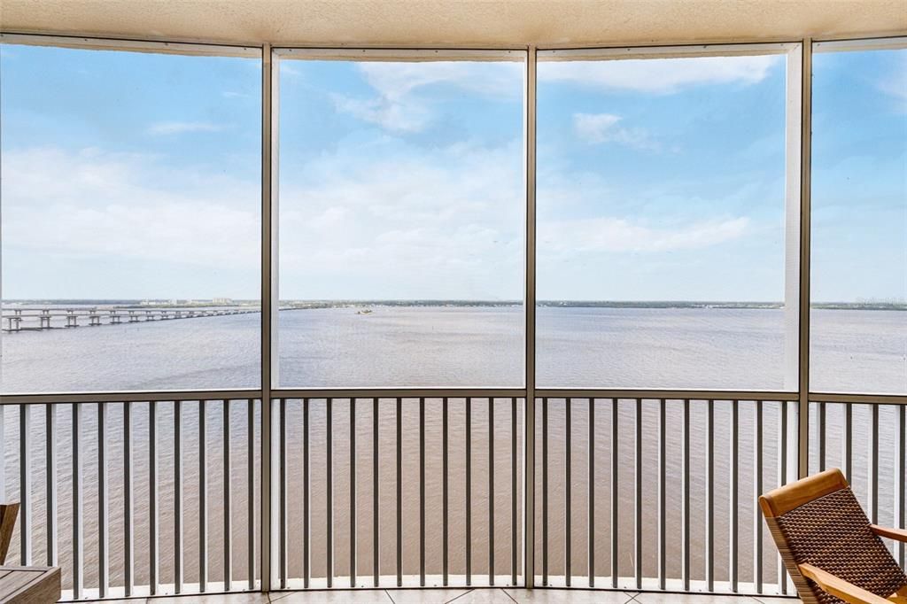 For Sale: $825,000 (3 beds, 2 baths, 1543 Square Feet)