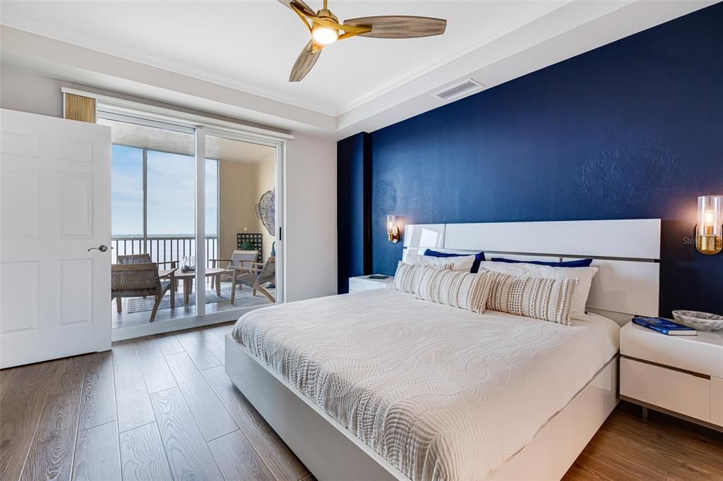 For Sale: $825,000 (3 beds, 2 baths, 1543 Square Feet)