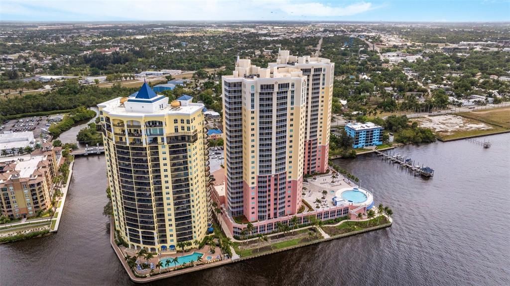 For Sale: $825,000 (3 beds, 2 baths, 1543 Square Feet)