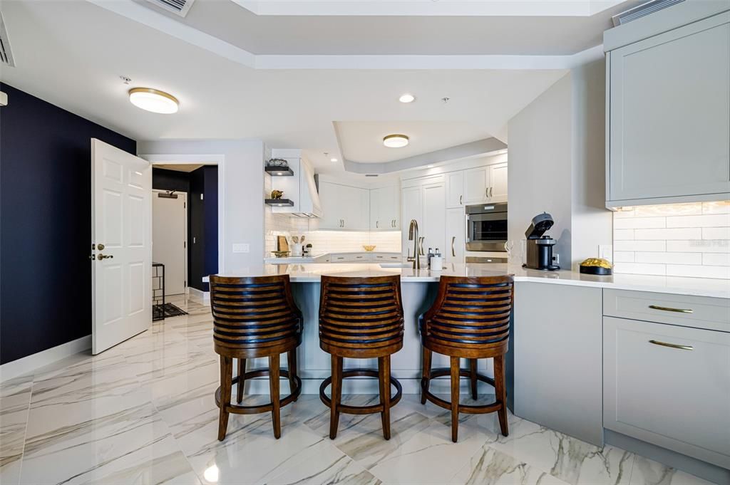 For Sale: $825,000 (3 beds, 2 baths, 1543 Square Feet)