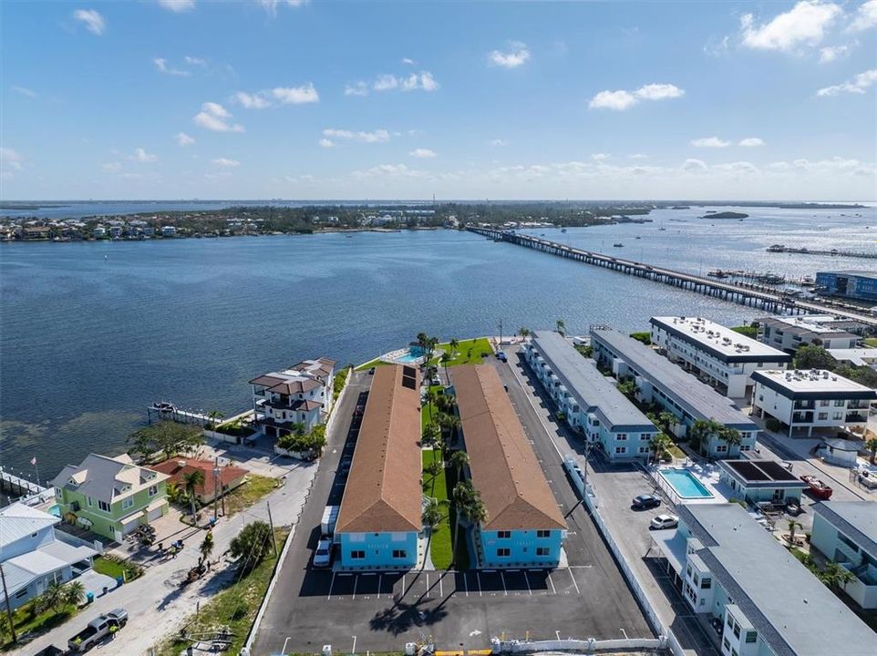 For Sale: $408,490 (1 beds, 1 baths, 594 Square Feet)