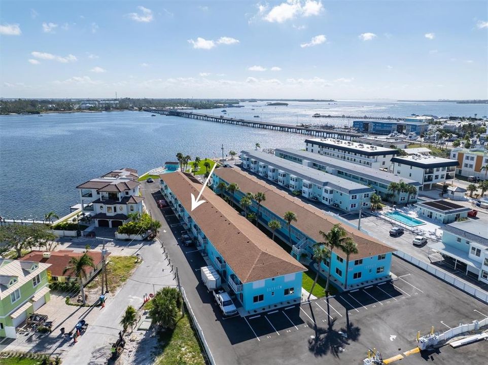 For Sale: $408,490 (1 beds, 1 baths, 594 Square Feet)