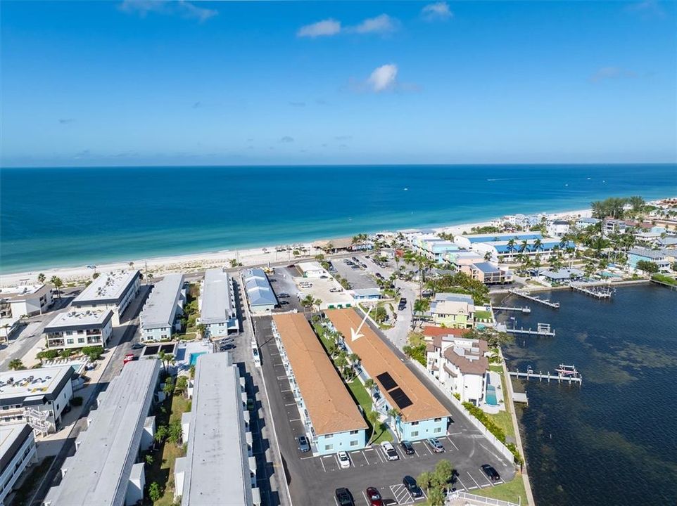 For Sale: $408,490 (1 beds, 1 baths, 594 Square Feet)