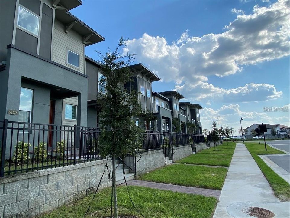 Recently Rented: $3,695 (4 beds, 3 baths, 2303 Square Feet)