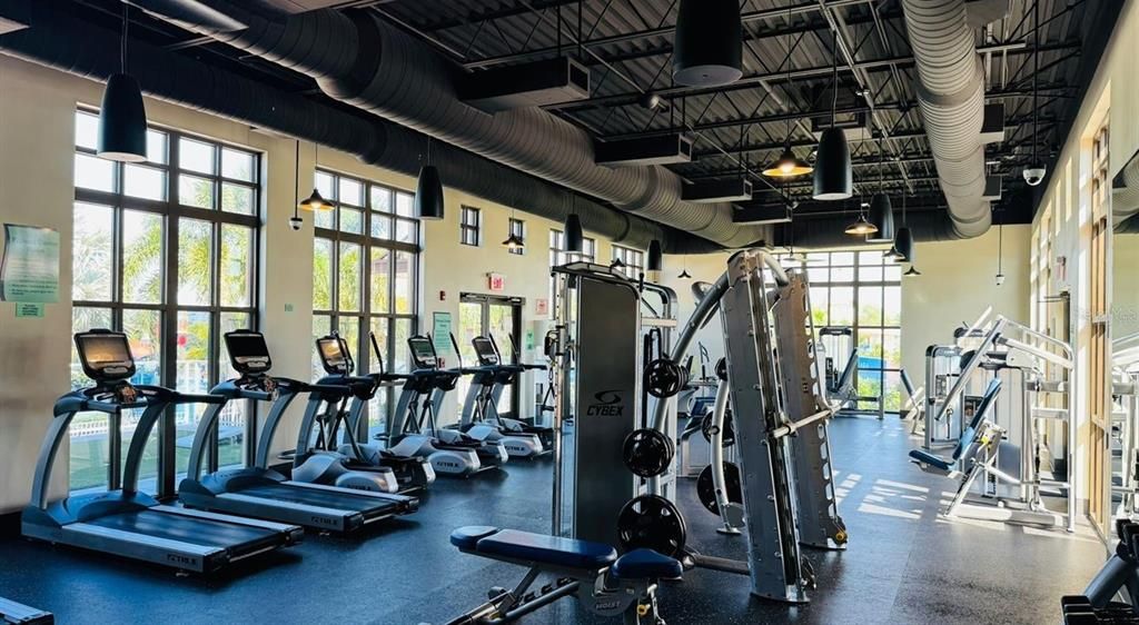 En Venta: $490,000 (4 camas, 4 baños, 2145 Pies cuadrados)