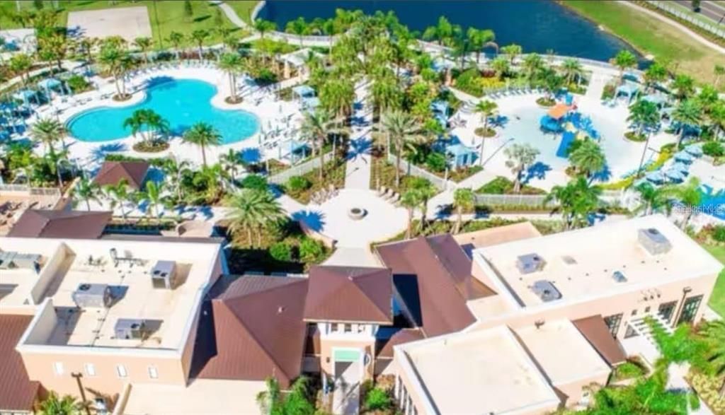 En Venta: $490,000 (4 camas, 4 baños, 2145 Pies cuadrados)