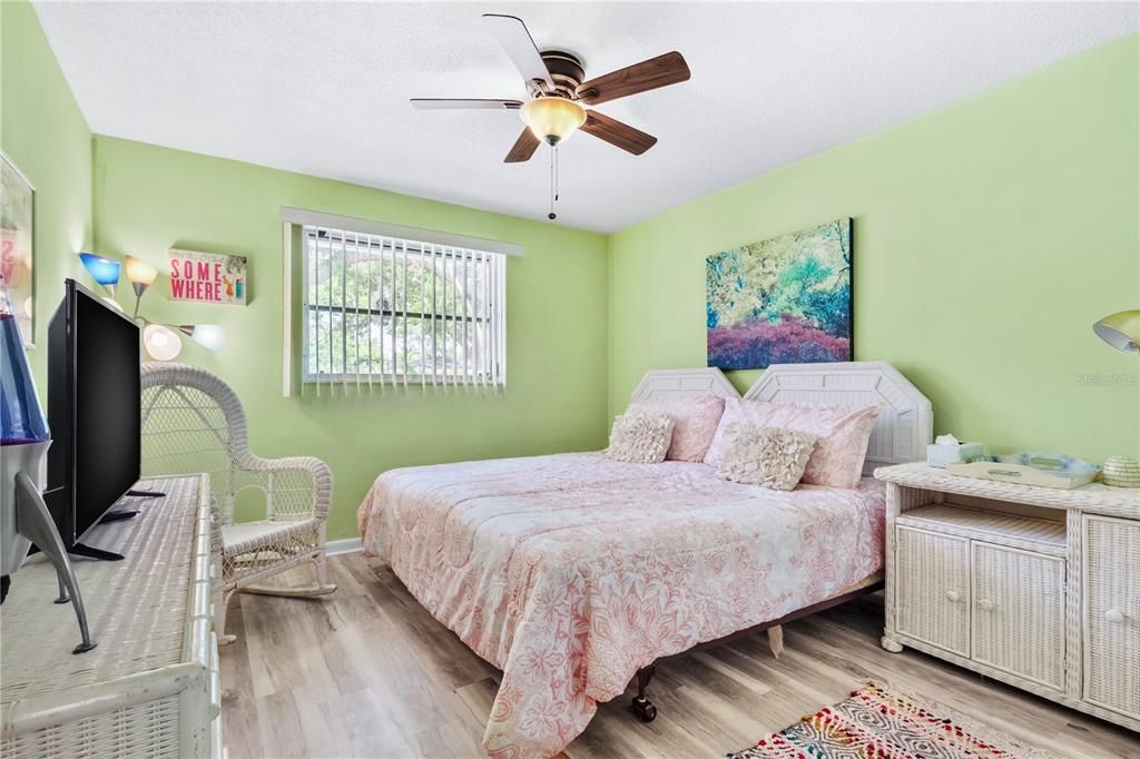 В аренду: $3,500 (2 спален, 2 ванн, 1290 Квадратных фут)