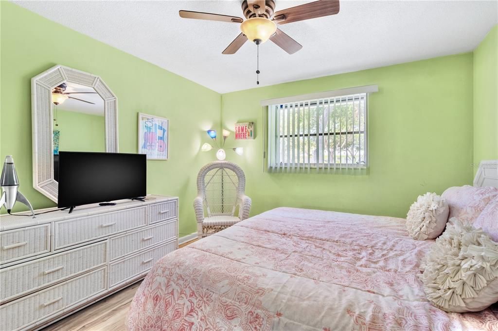 В аренду: $3,500 (2 спален, 2 ванн, 1290 Квадратных фут)